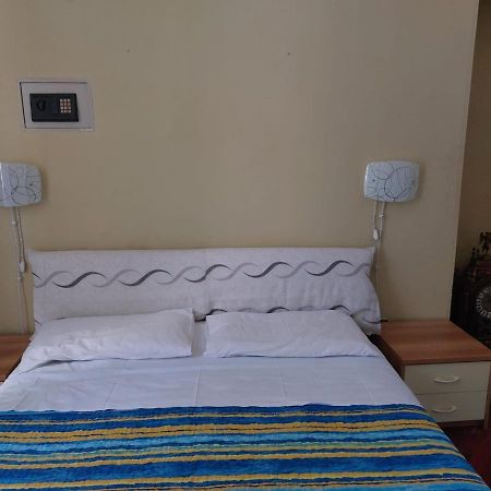Apartamento Larysa San Remo Exterior foto